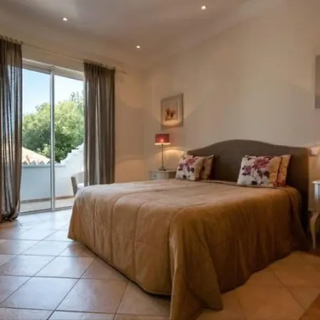 Casa Golf Sporto, On The Golf Course, Cinema Room, Pool Table, Fusball Table Villa