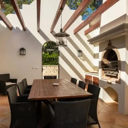 Villa Casa Golf Sporto, On The Golf Course, Cinema Room, Pool Table, Fusball Table